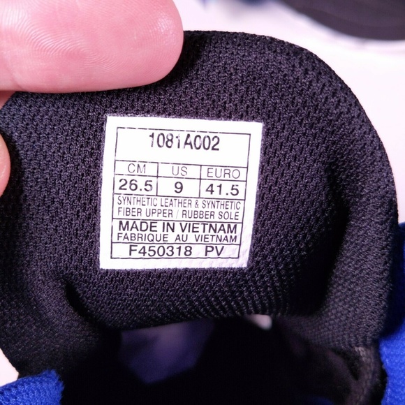 NEW ASICS Cael V8.0 Wrestling Shoes 1081A002-002 - Picture 2 of 8